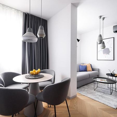 11 11 Apartment ซาดาร์ ภายนอก รูปภาพ